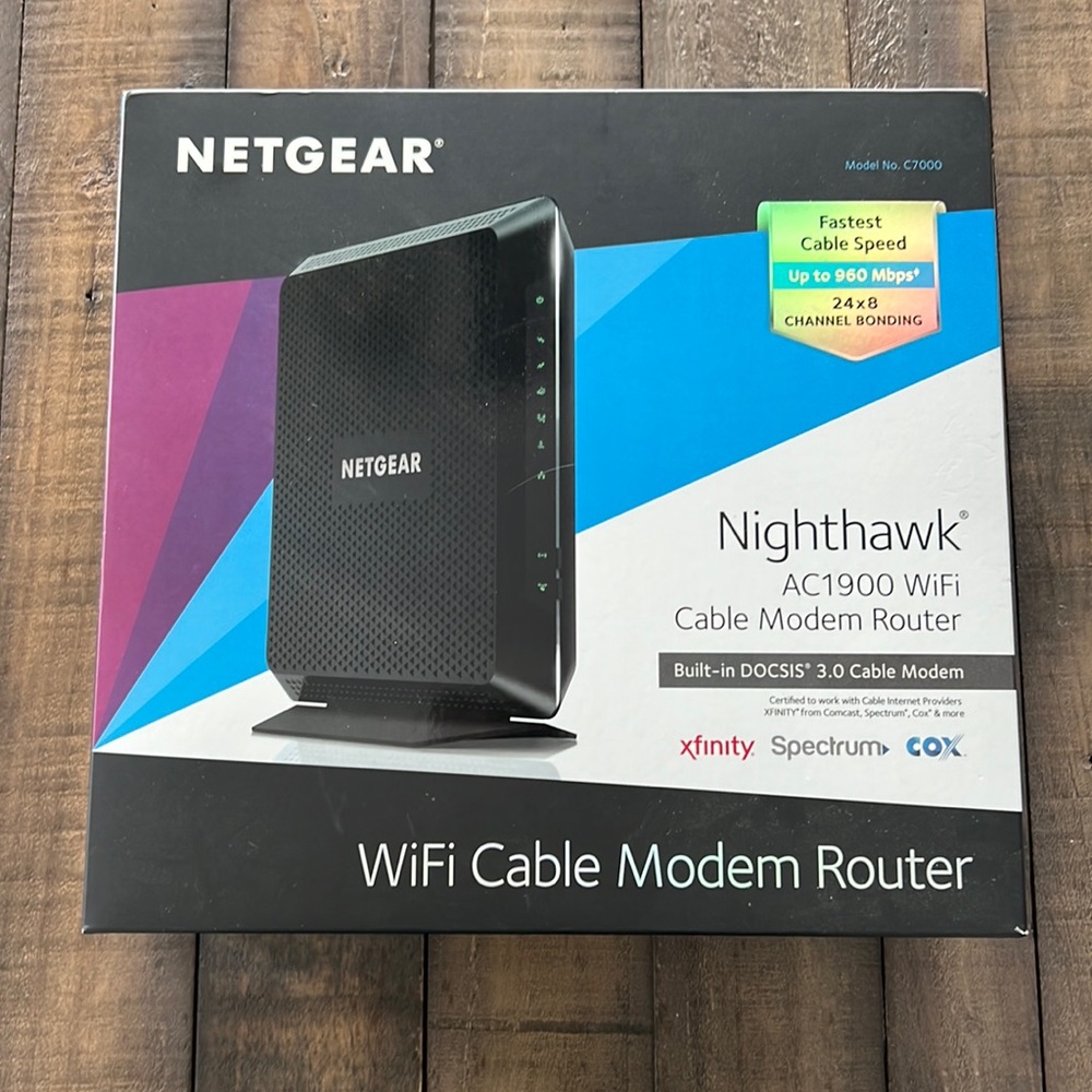 Netgear Nighthawk AC1900 WiFi Cable Modem Router